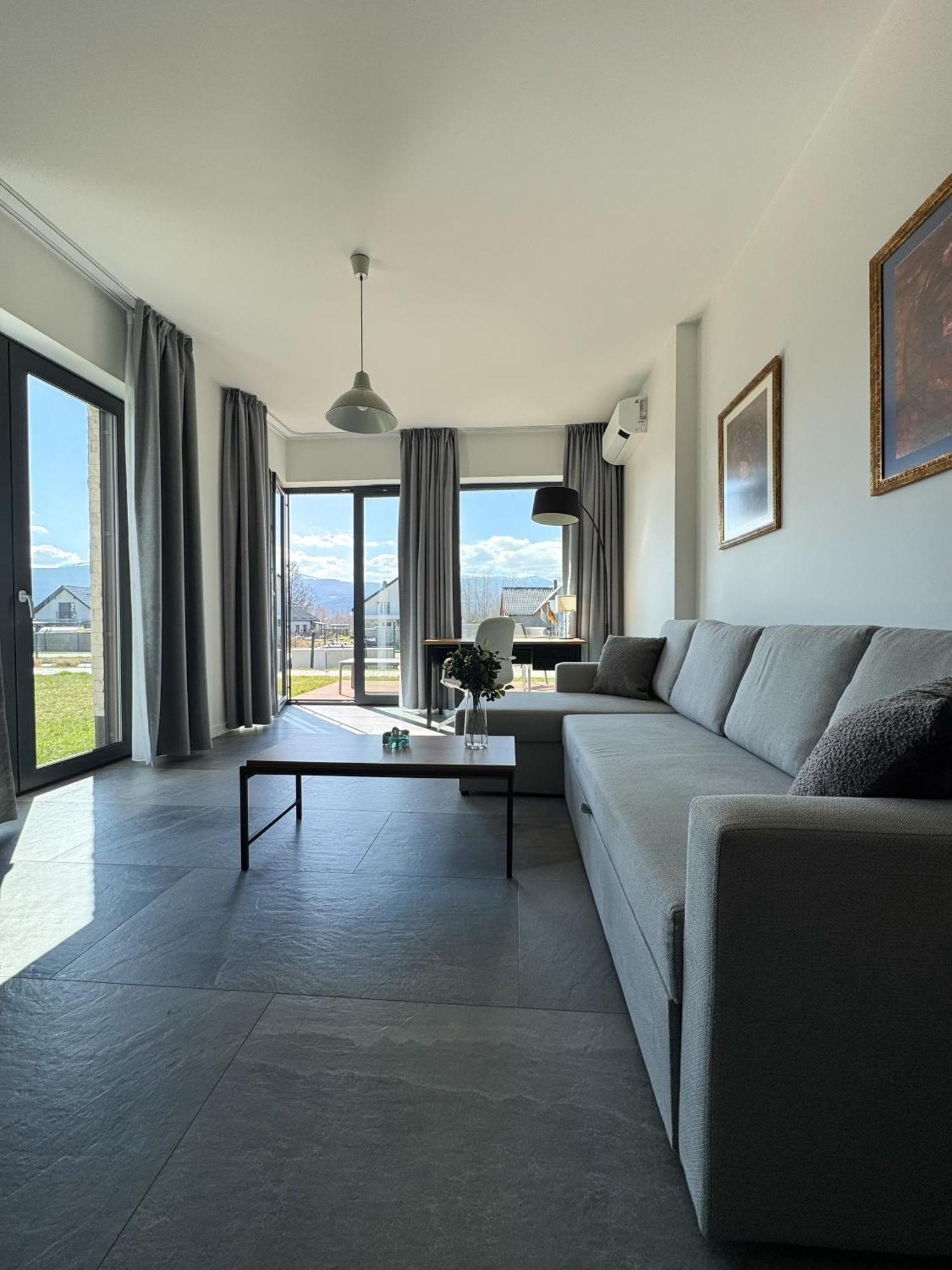 Apartament Krzysztofa Bochusa イェレニャ・グーラ エクステリア 写真
